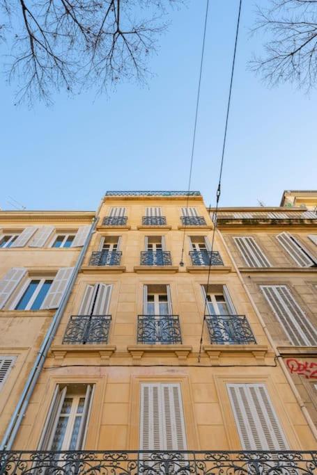 Superbe Appart, Central, Petit Balcon & Vue Place Marseille Eksteriør bilde