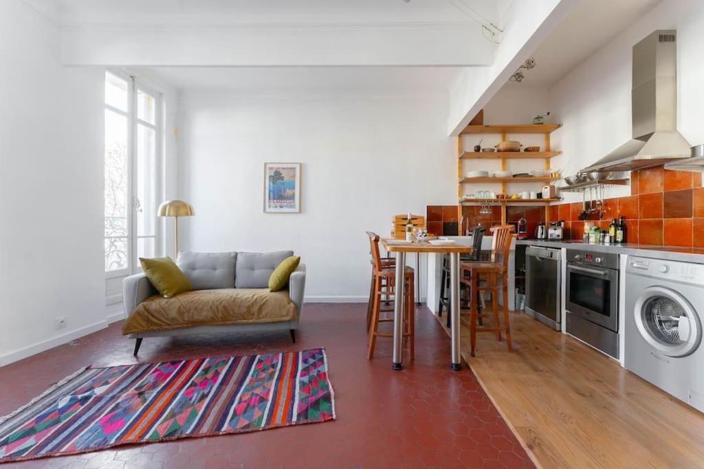 Superbe Appart, Central, Petit Balcon & Vue Place Marseille Eksteriør bilde