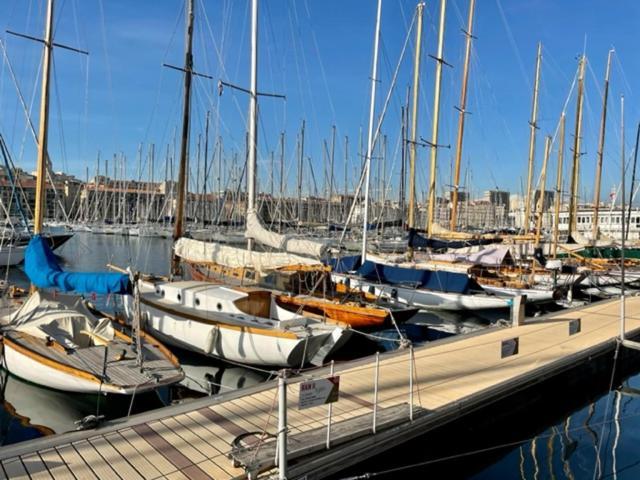 Superbe Appart, Central, Petit Balcon & Vue Place Marseille Eksteriør bilde